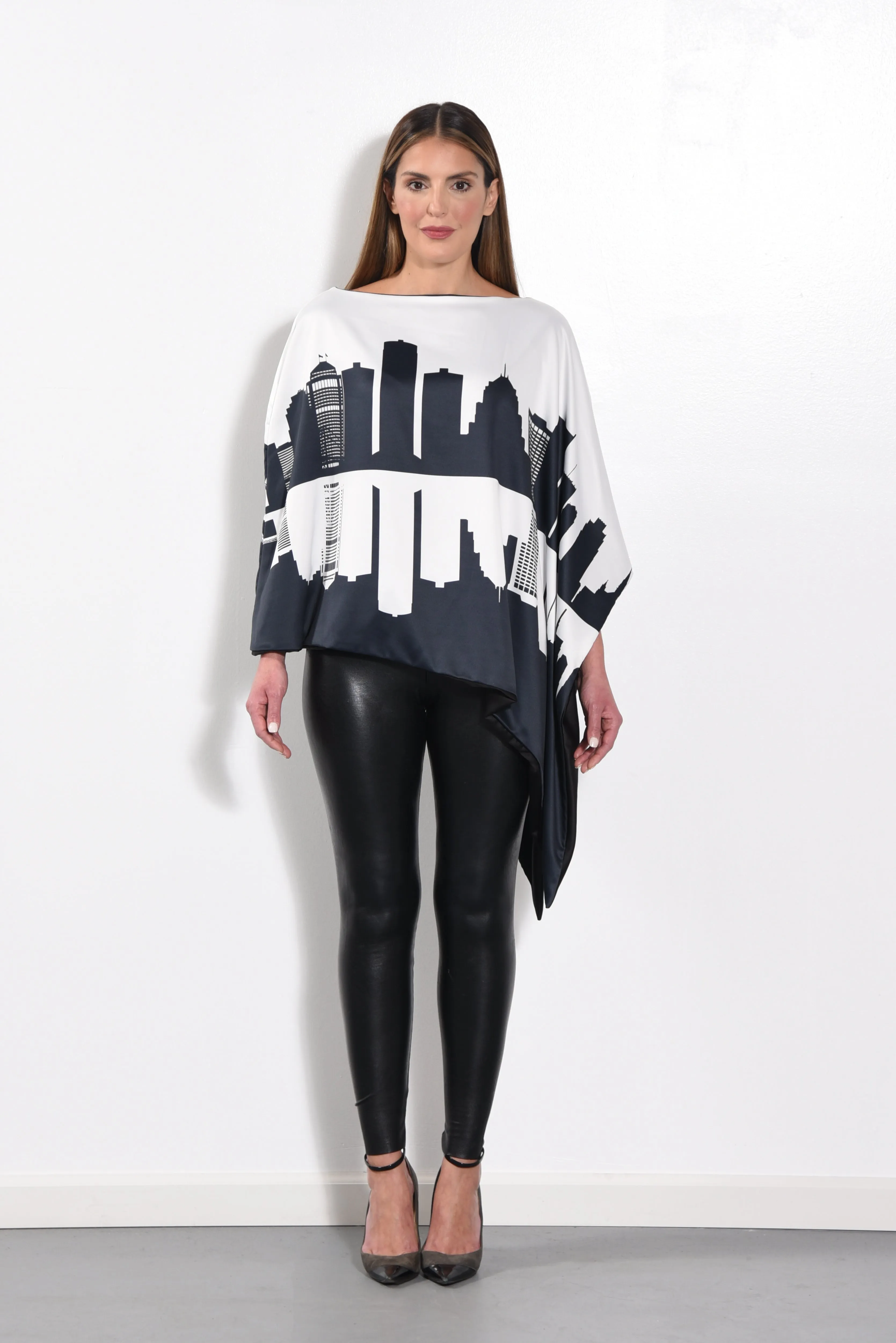 CITY SKYLINE REVERSIBLE PONCHO