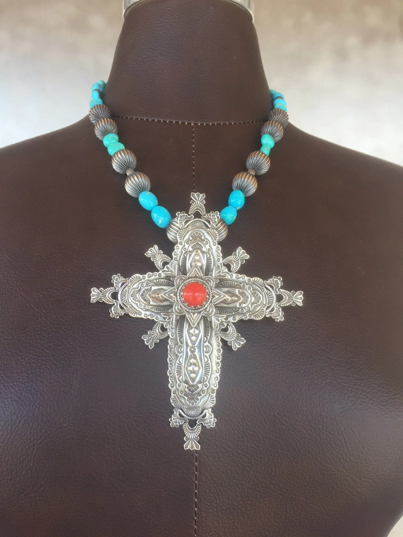 CX74 Cruz de Nuestro Padre Pendant