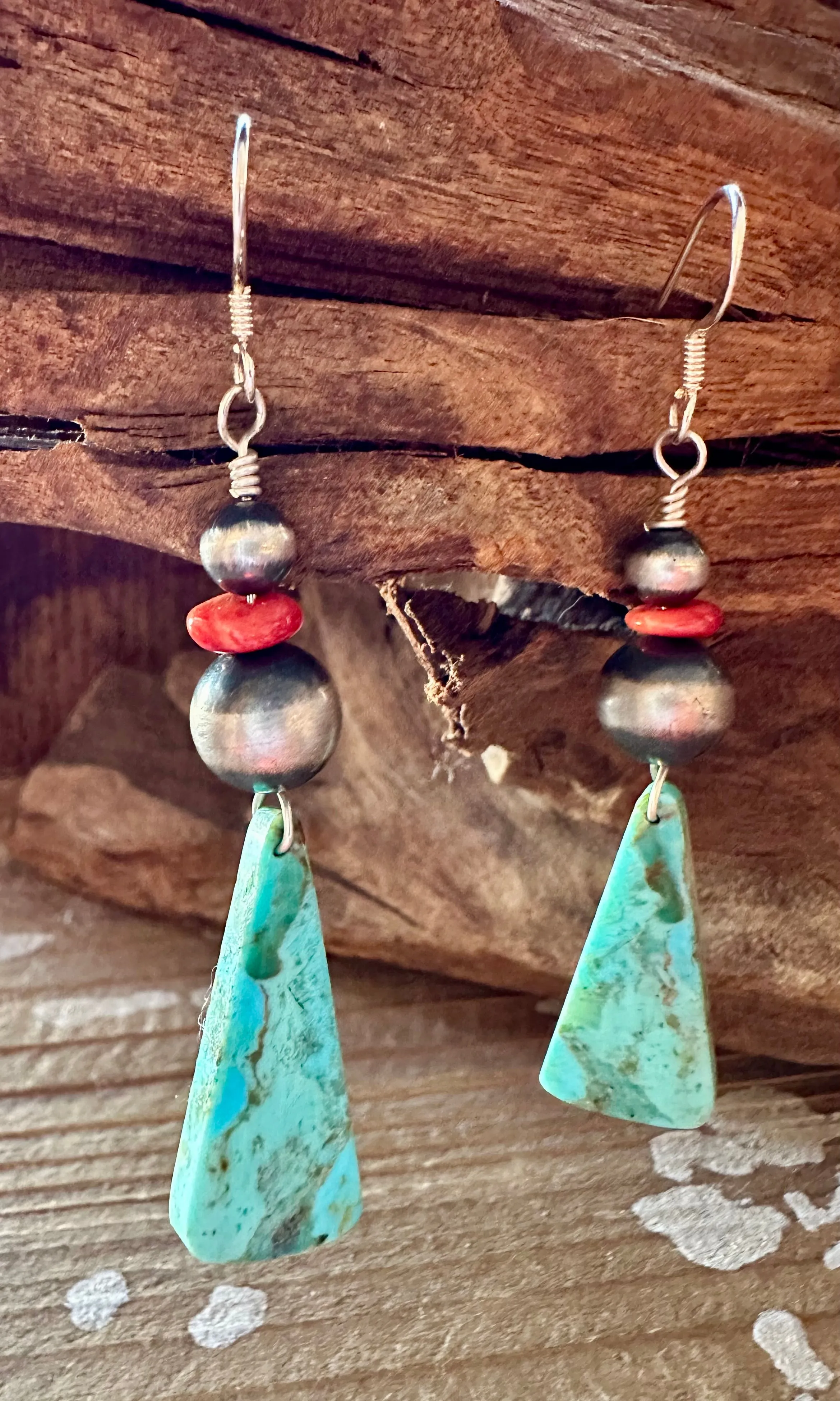 DINE’H NATIVE ARTS Turquoise Earrings • 6g
