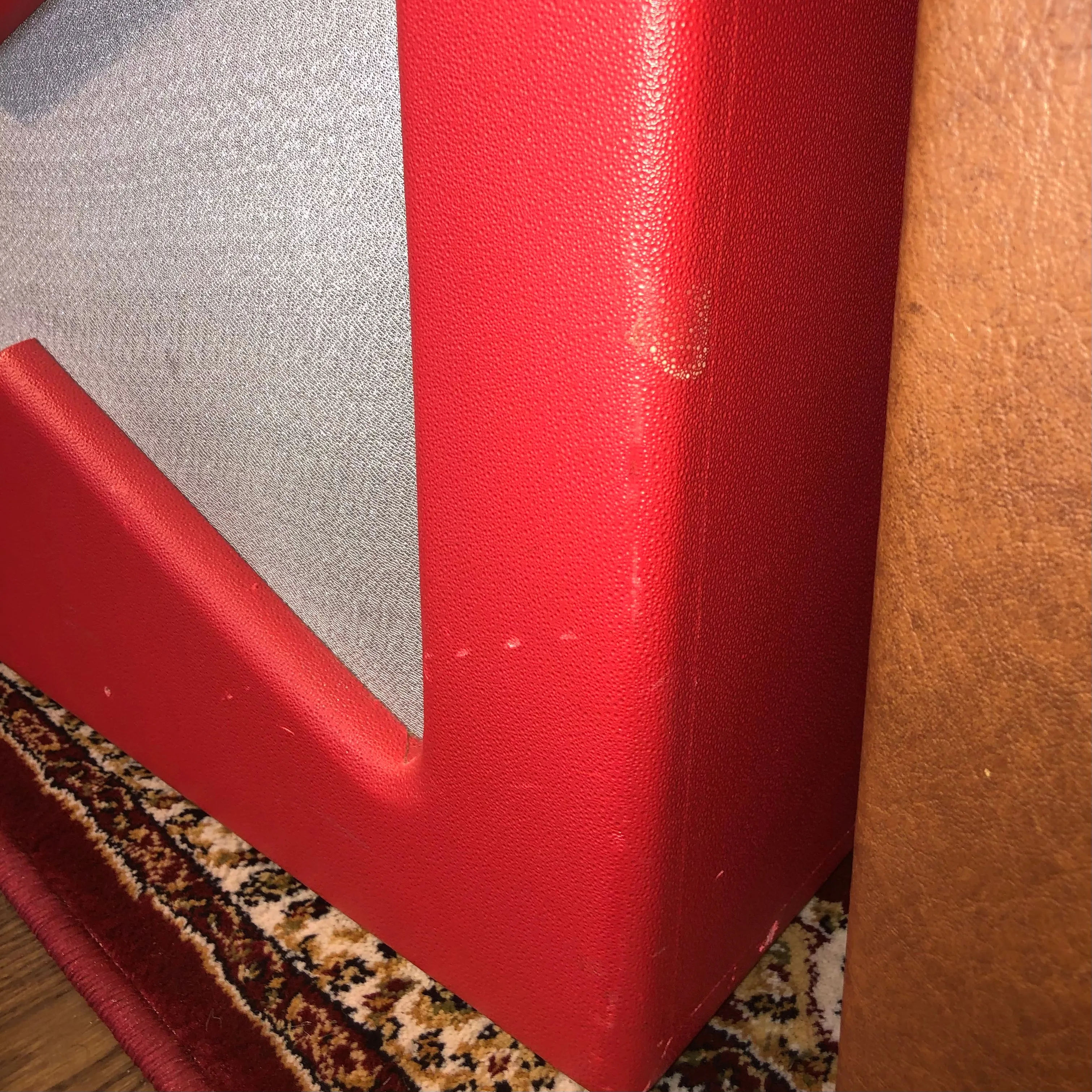 Fender Vaporiser in Rocket Red, USED