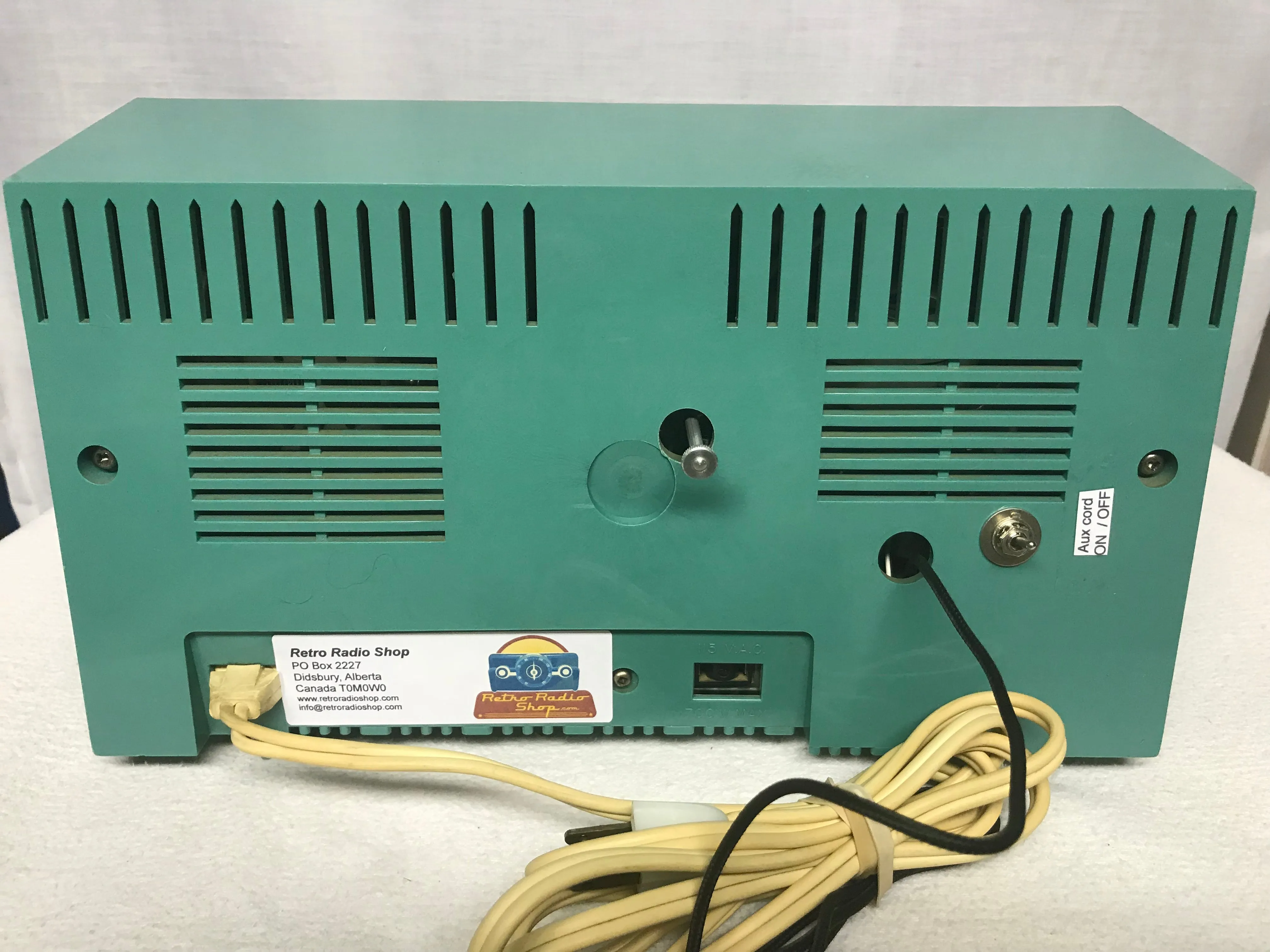 Fleetwood model 5011 Tube Radio With Bluetooth input.