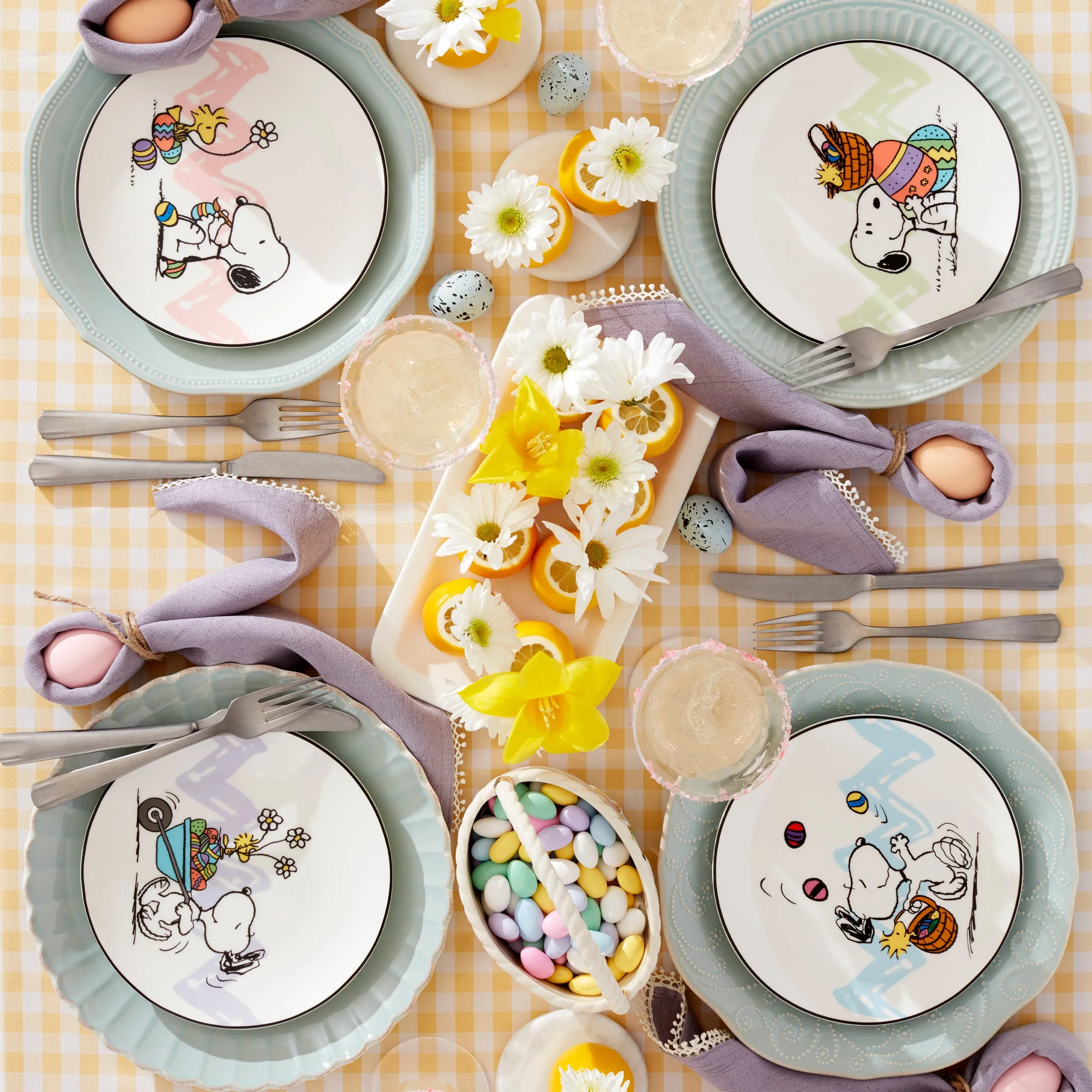French Perle Scallop 12-Piece Dinnerware Set