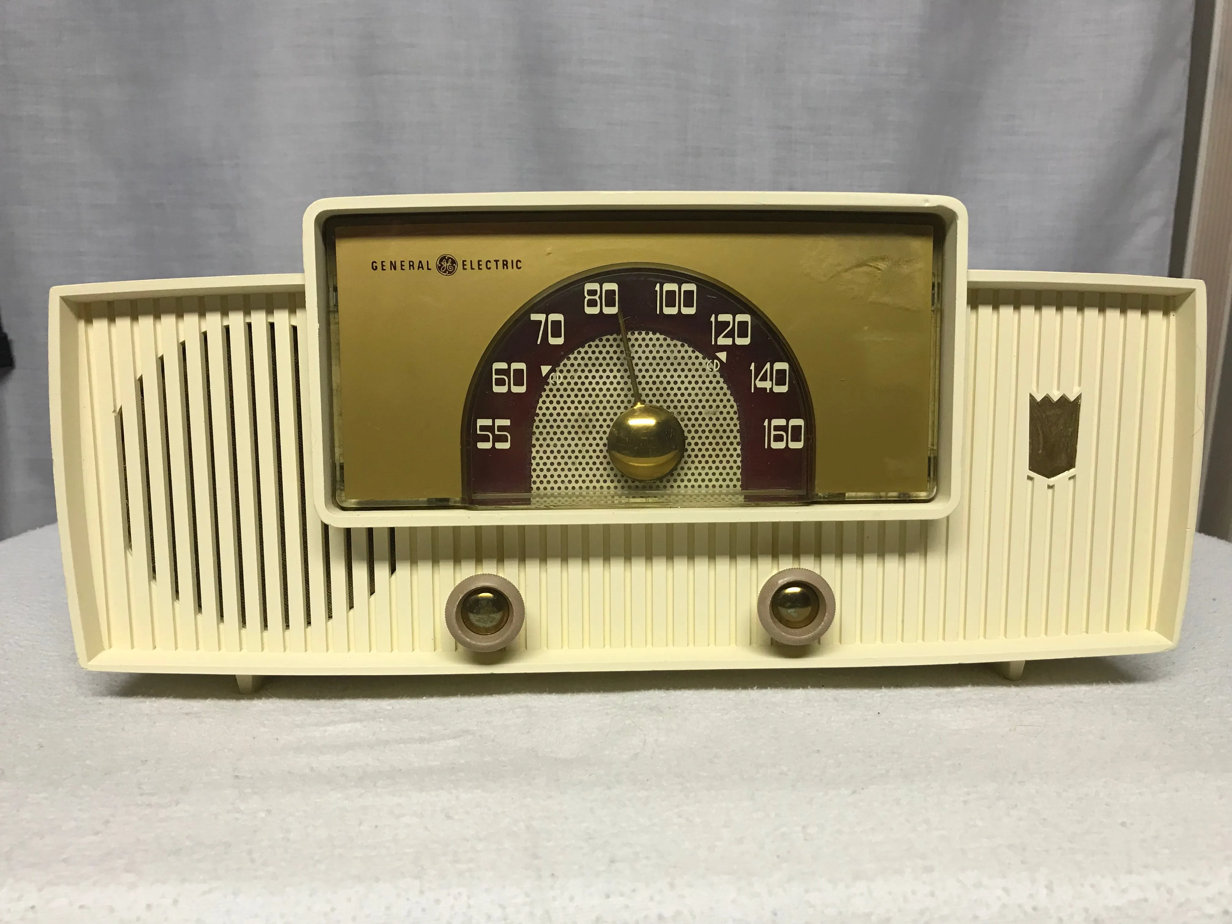 General Electric 428 Tube Radio With Bluetooth input.