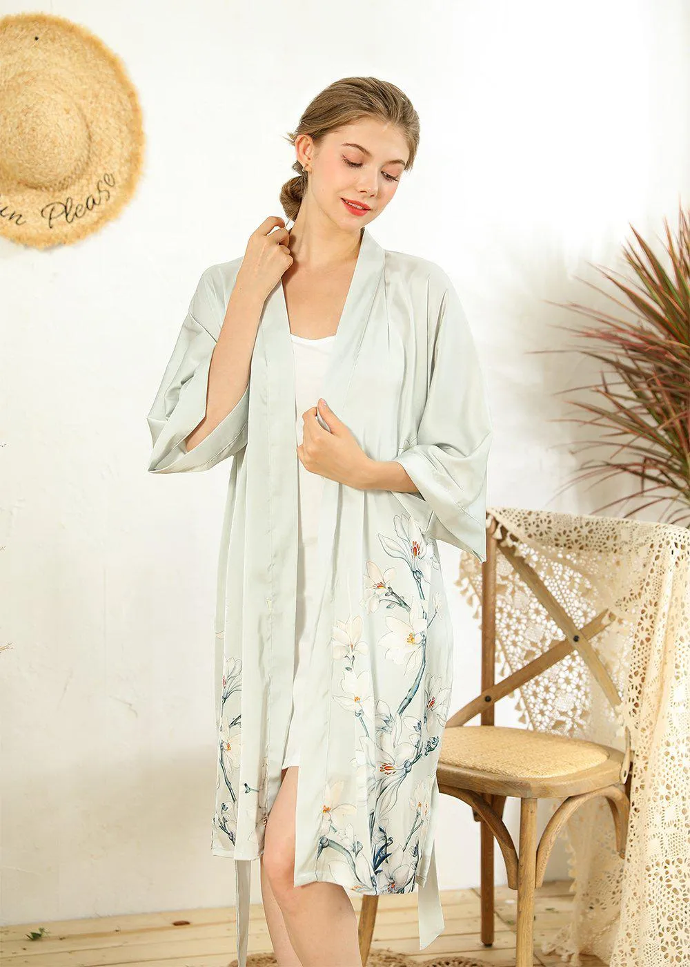 Hinagiku Kimono Robe