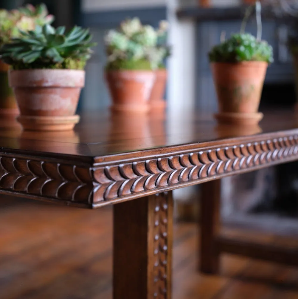 Holland Dining Table