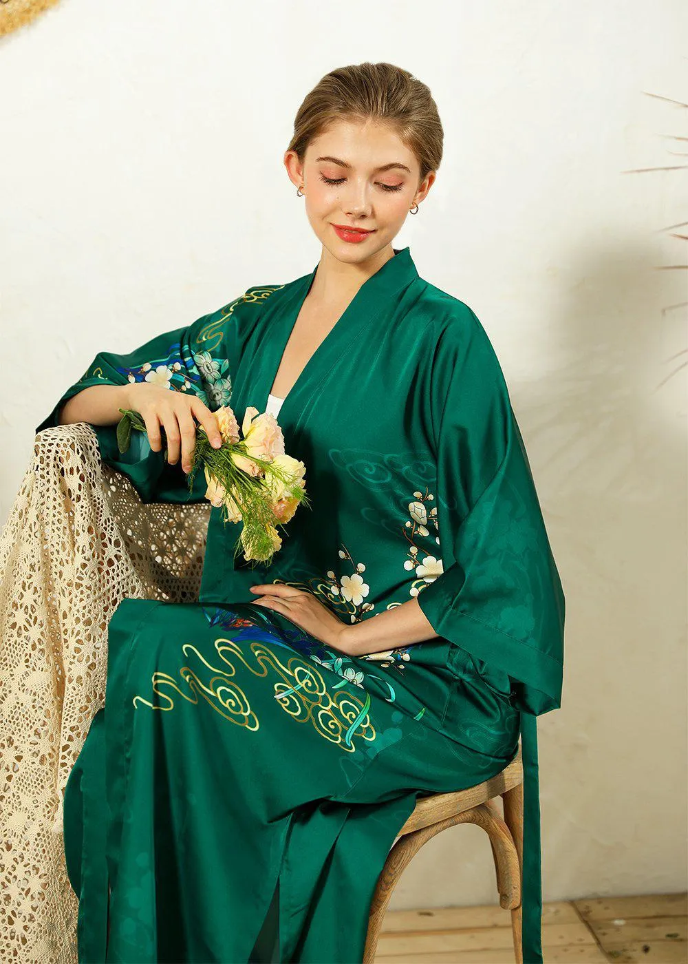 Kuchinashi Kimono Robe