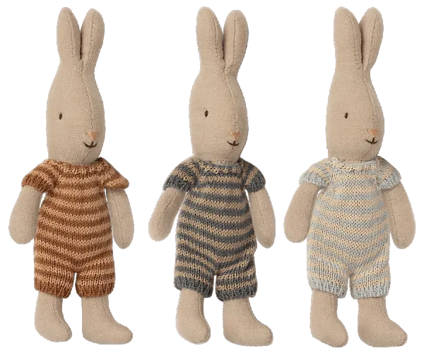 maileg micro rabbit in knitted romper