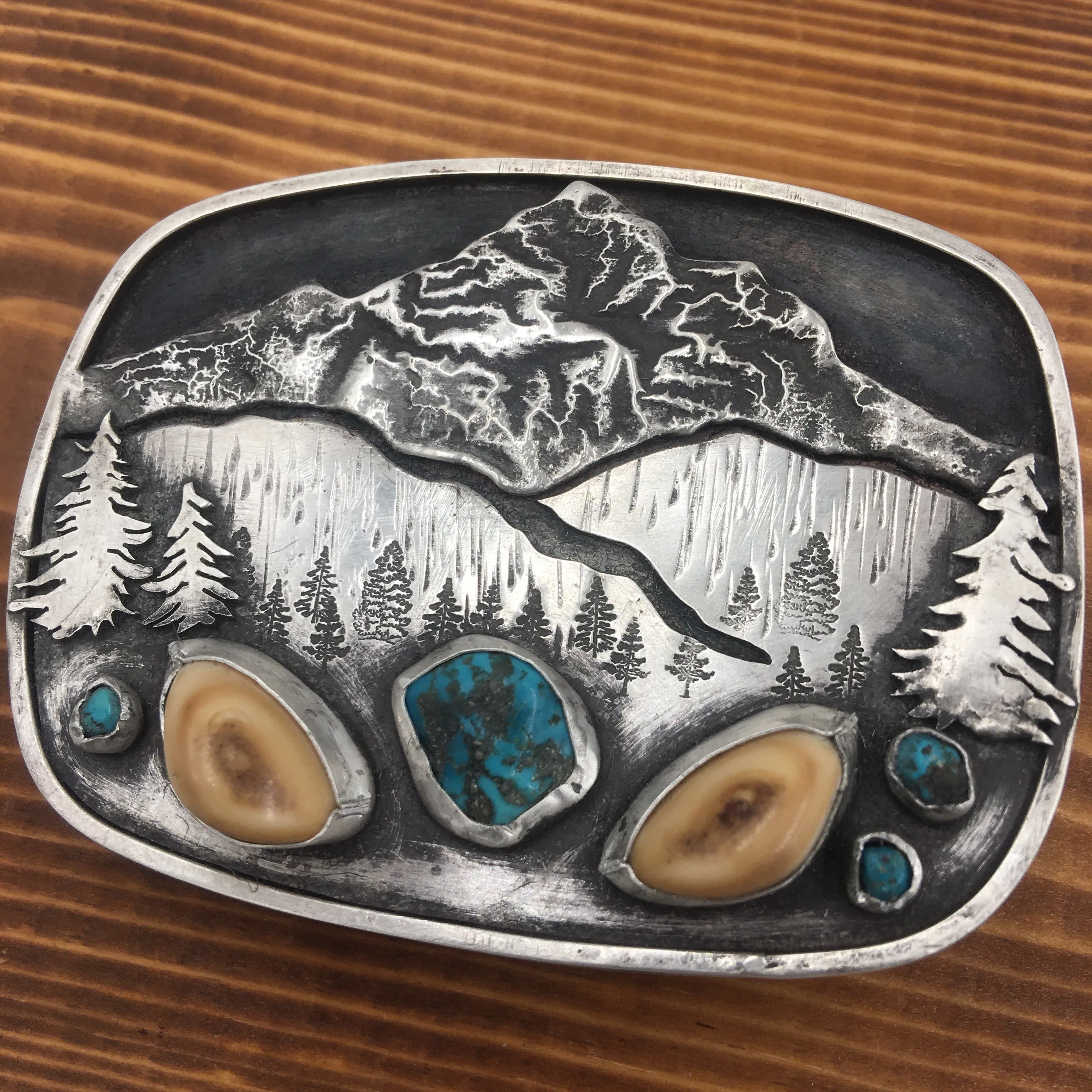 ‘Mountain Boulders’ Belt Buckle