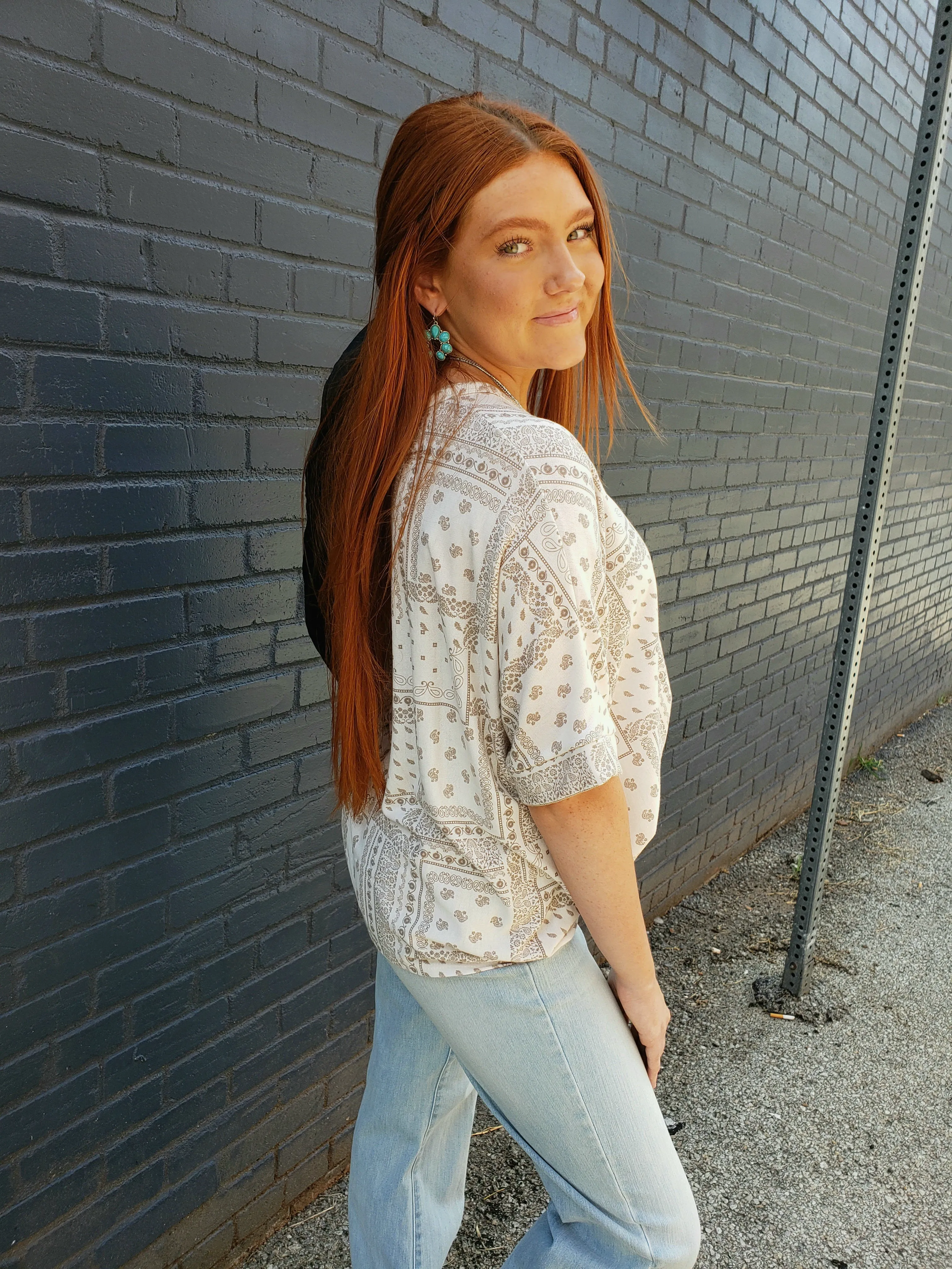 Paisley Top: Ivory Mix
