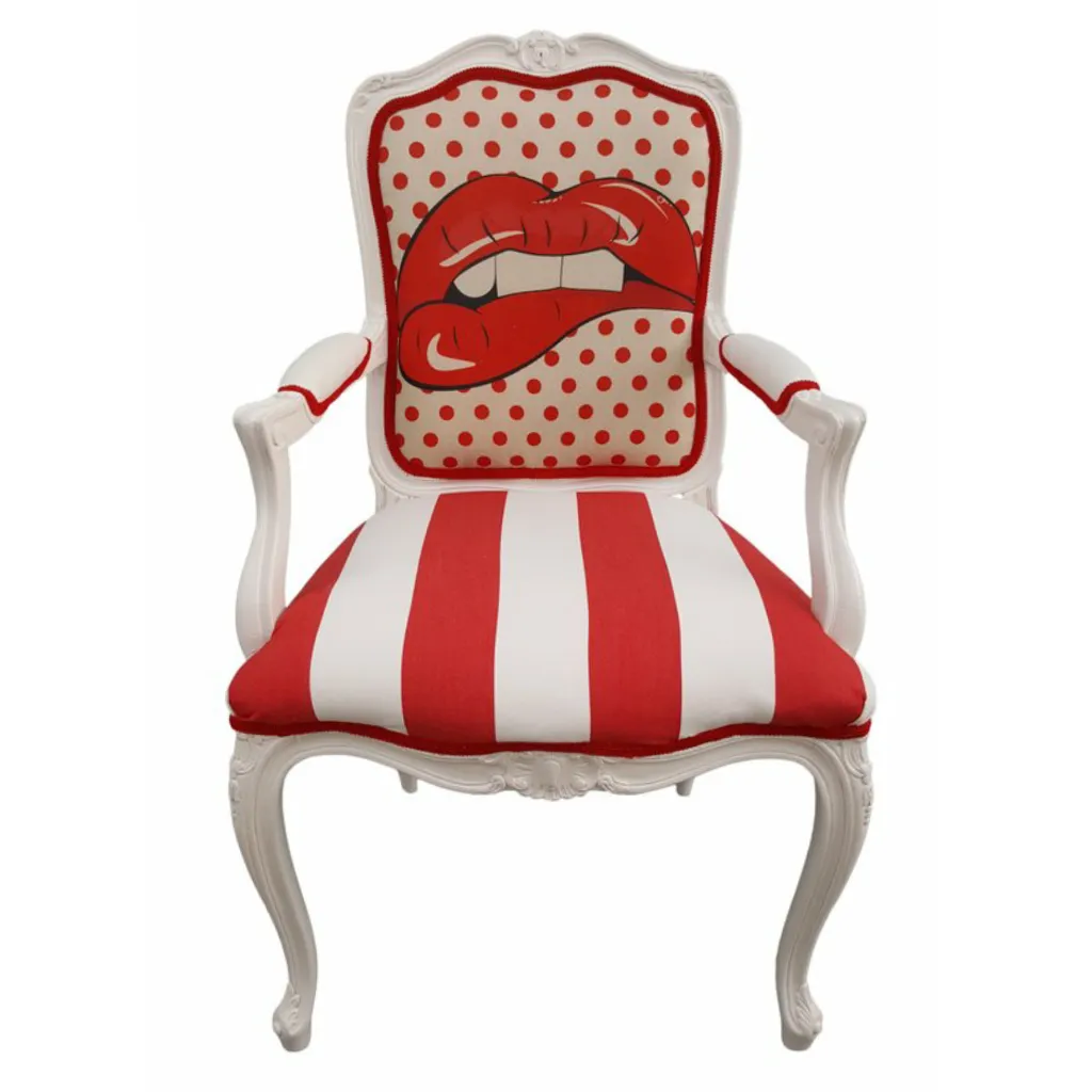 Pop Art Armchair - Red Lips