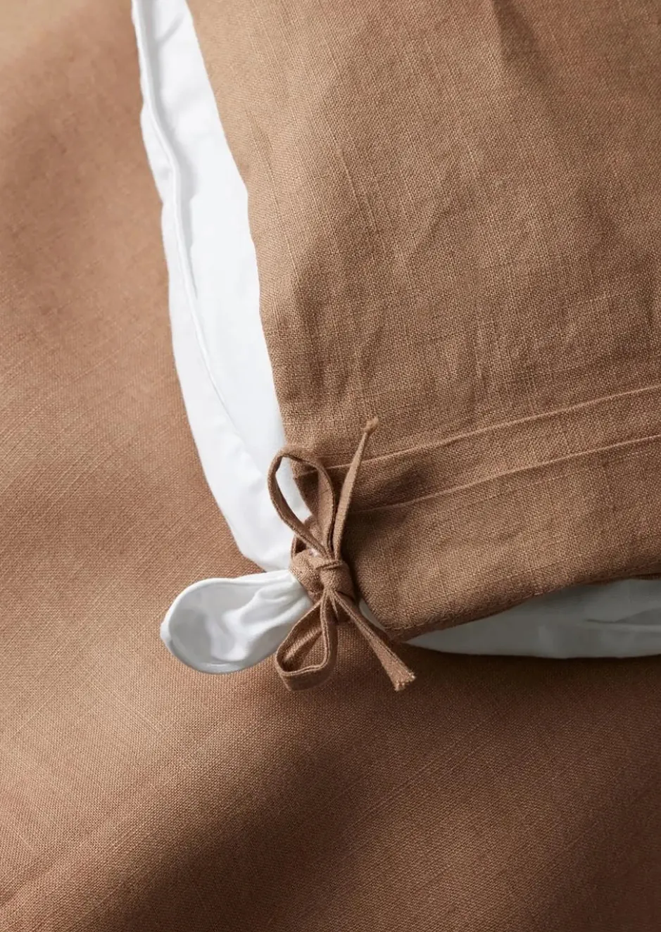 Ravello Linen Quilt  Cover Biscuit QUEEN