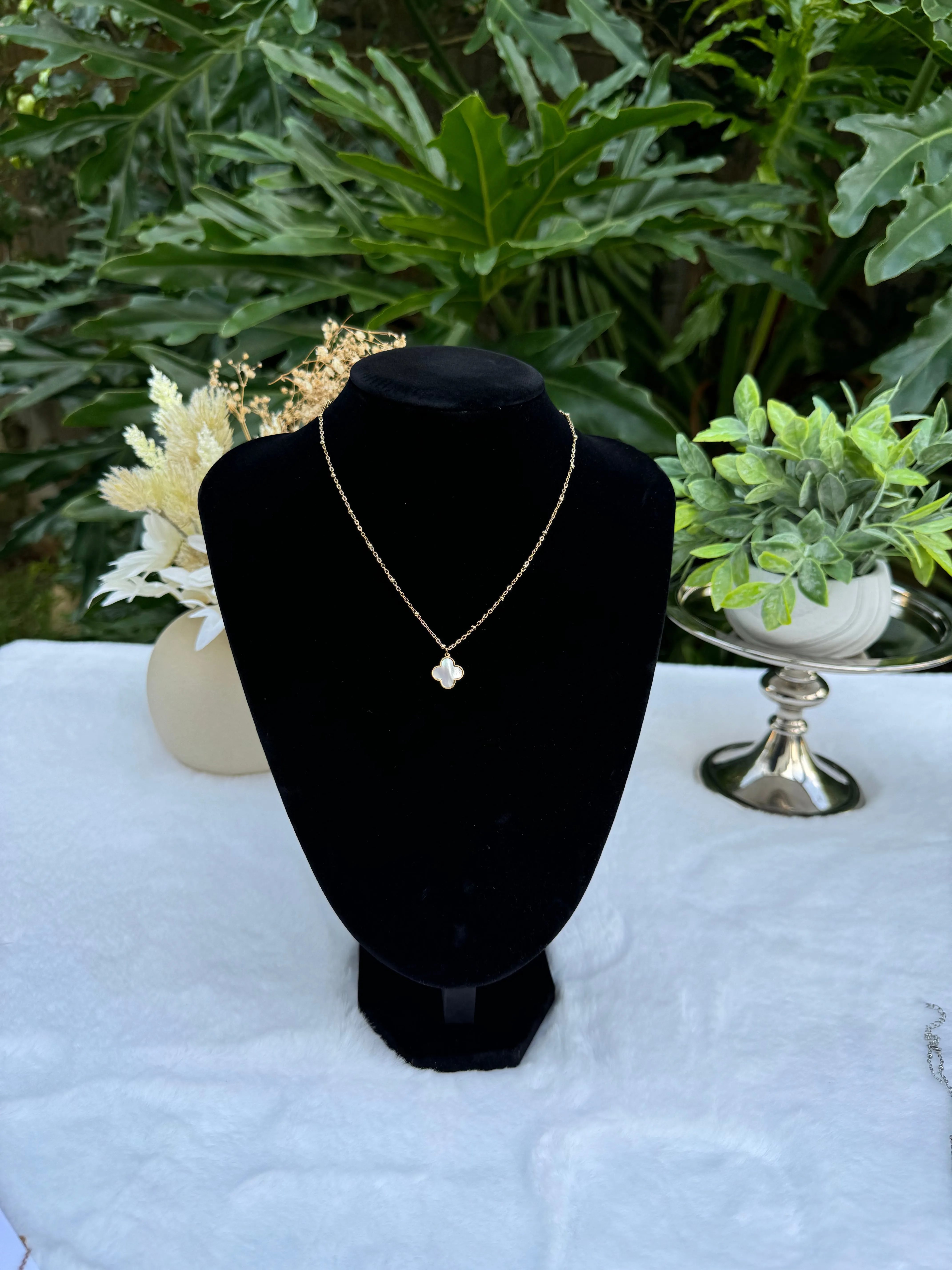 Stainless steel clover necklace