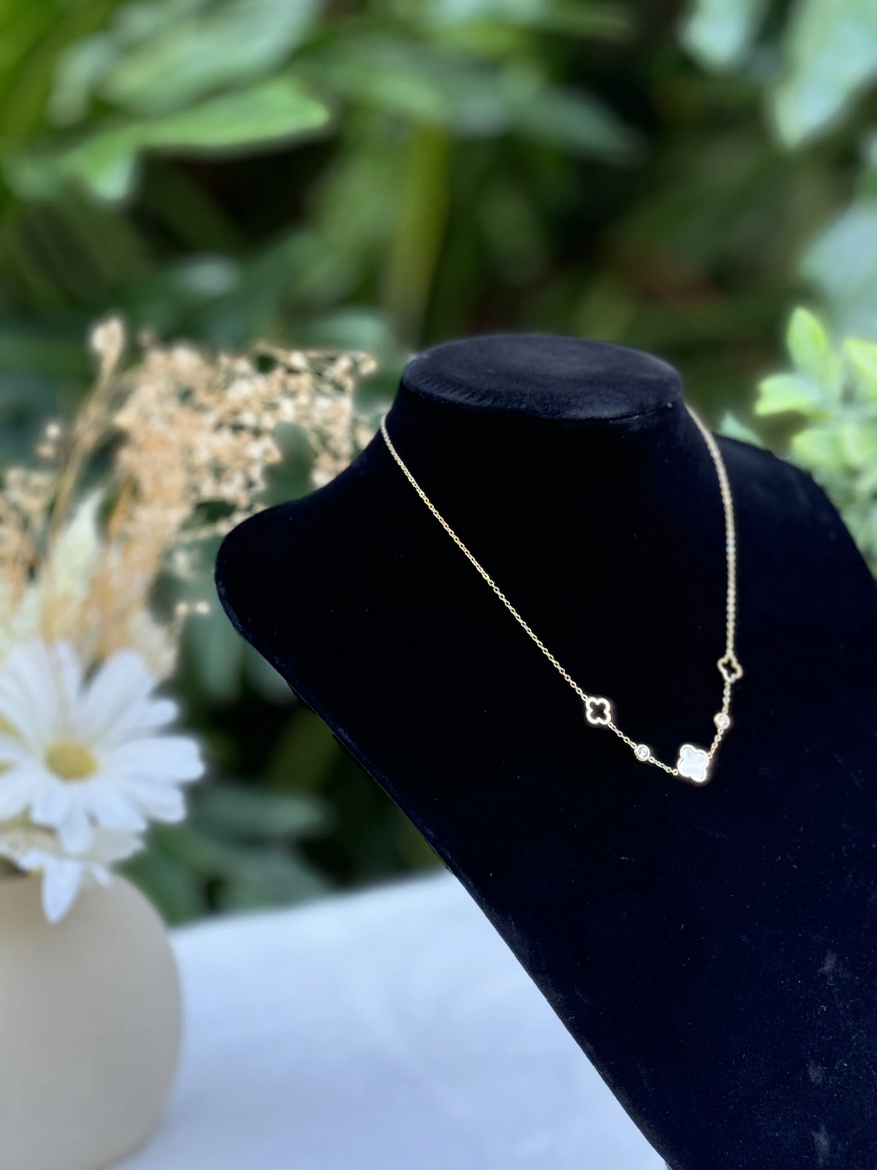 Stainless steel clover necklace