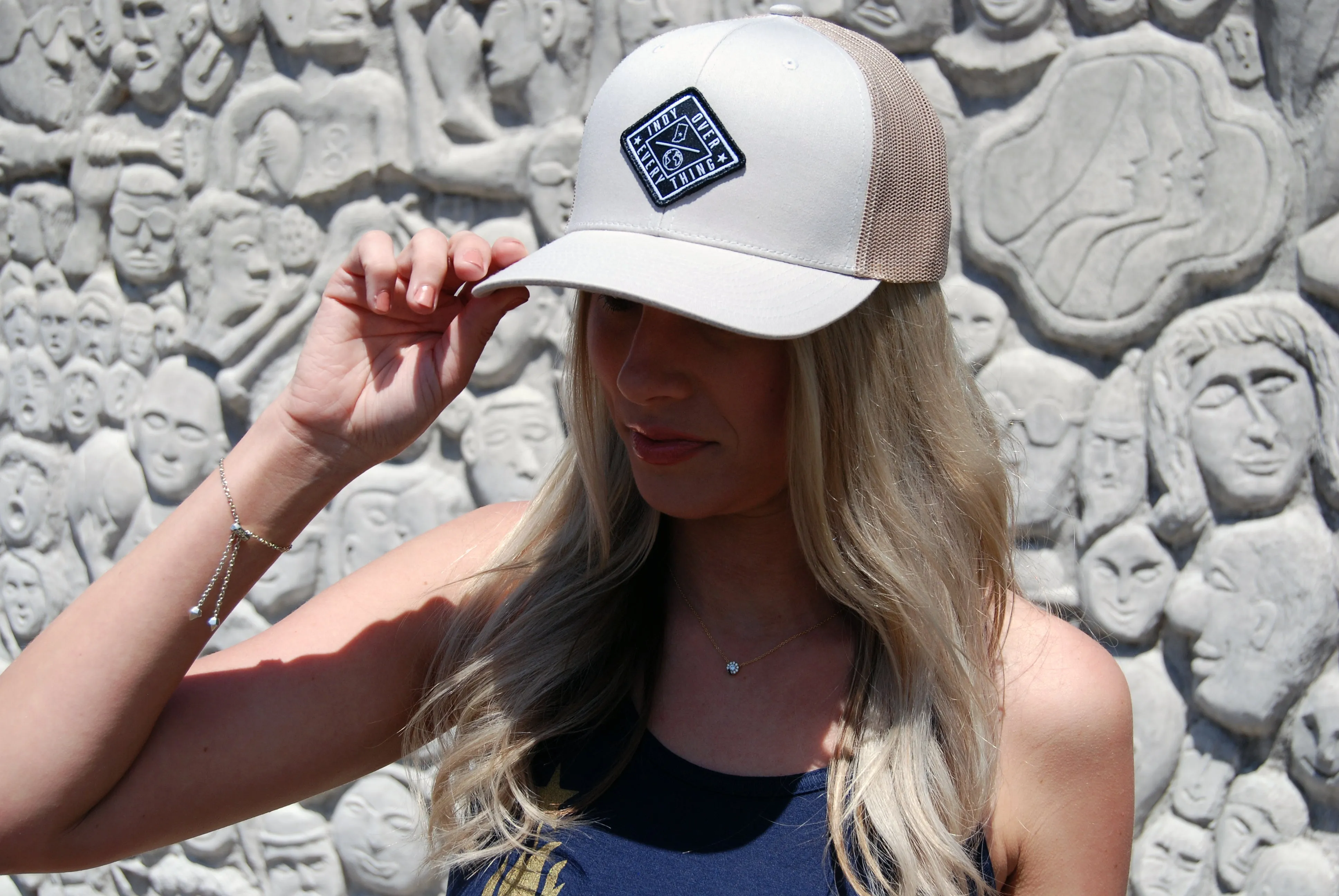 THE AVENUE TRUCKER HAT - TAN/TAN