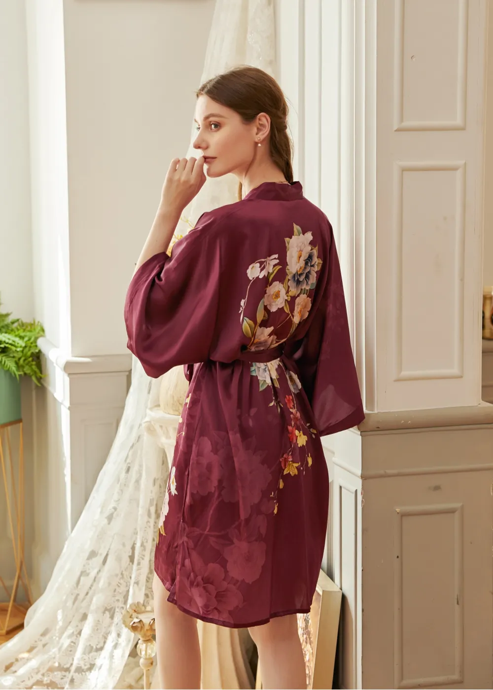 Tsubaki Kimono Robe