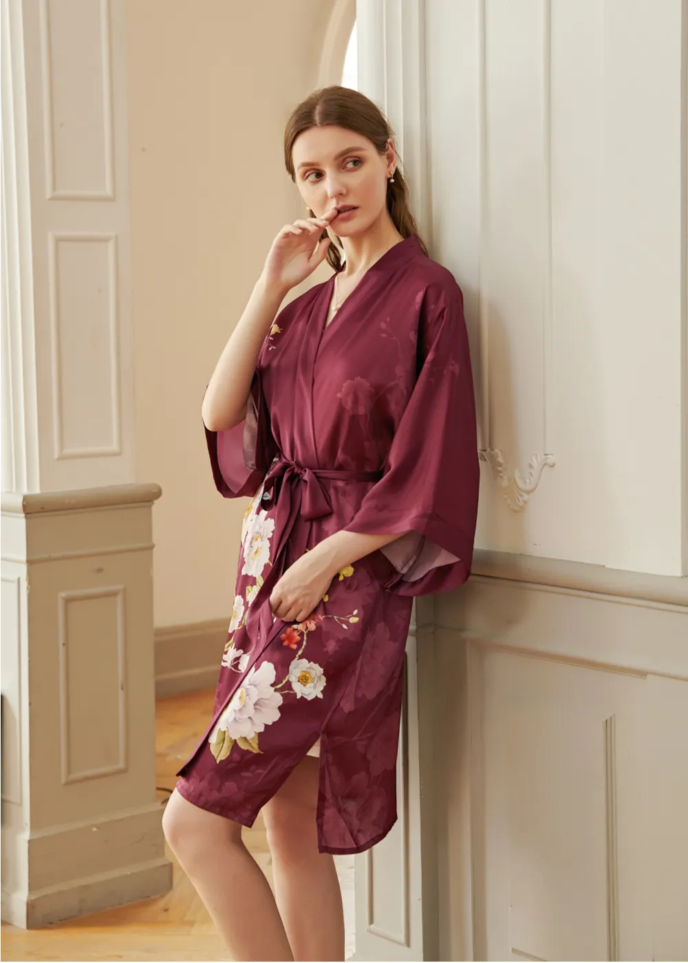 Tsubaki Kimono Robe