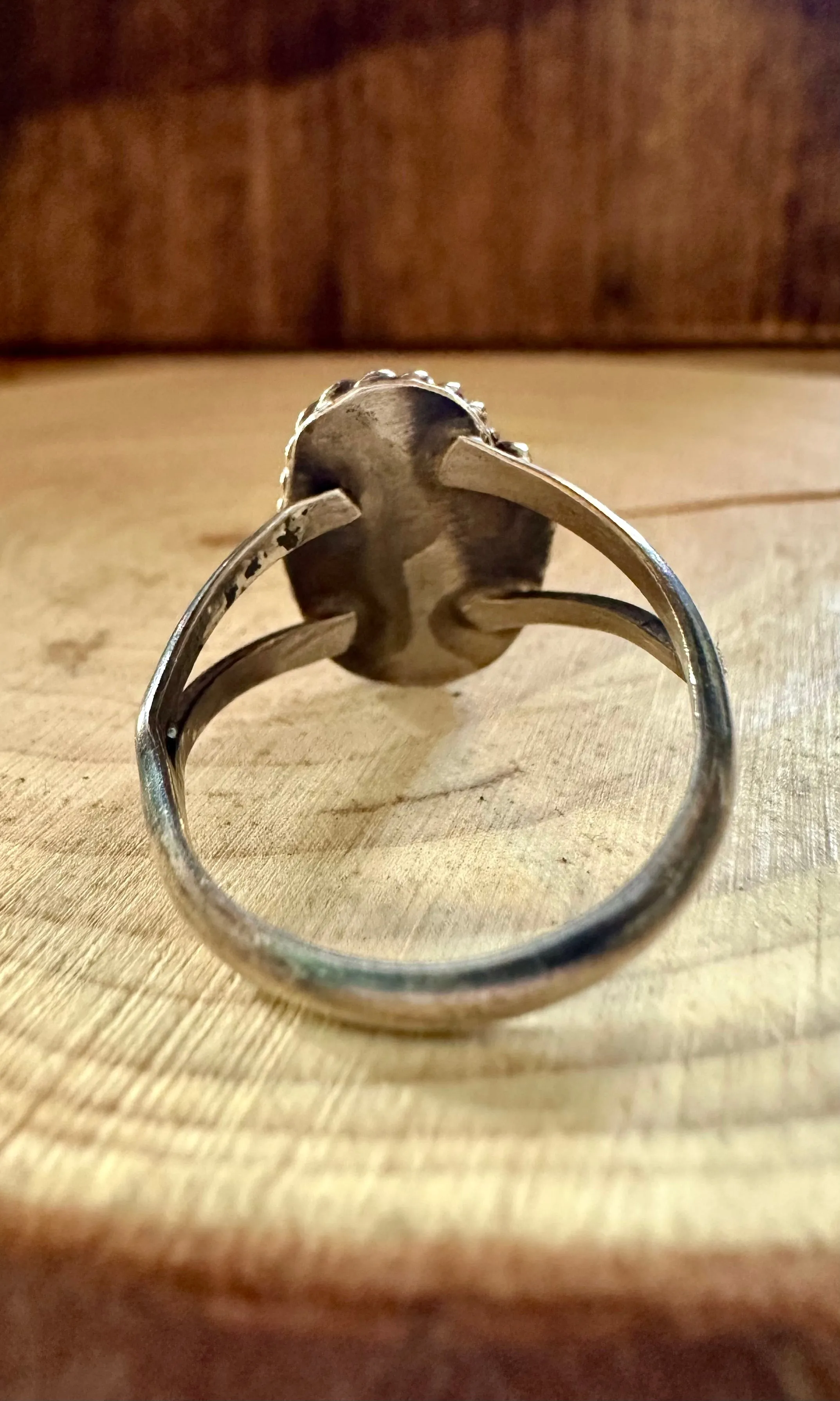 VINTAGE DARLING Silver & Turquoise Ring • Size 8 1/2