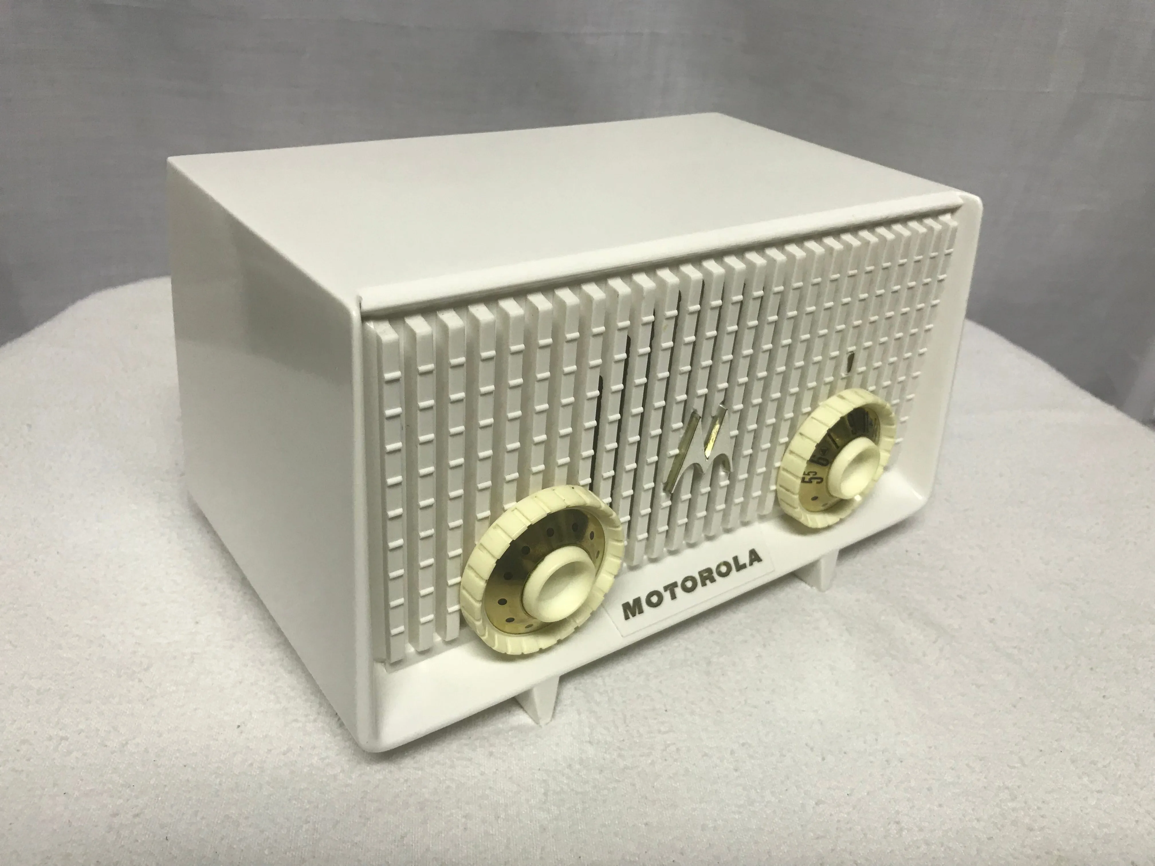 Vintage Motorola MK-56R Radio With Bluetooth input.