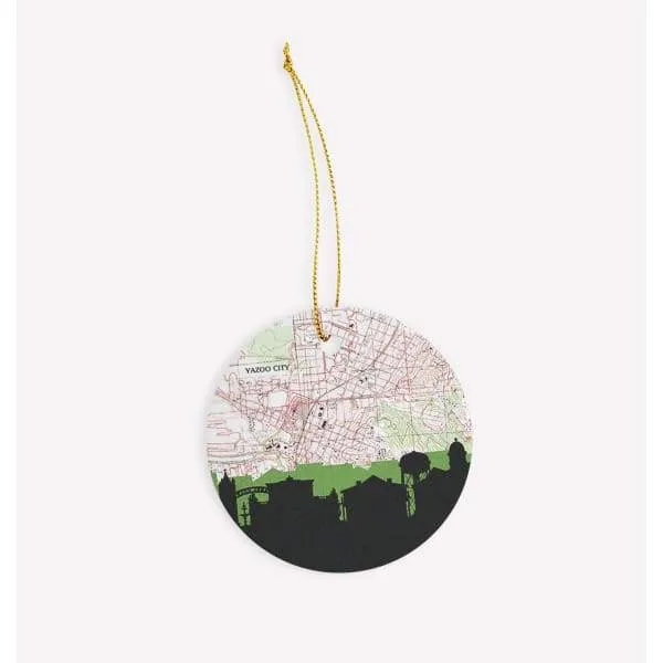 Yazoo City, Mississippi city skyline with vintage Yazoo City map